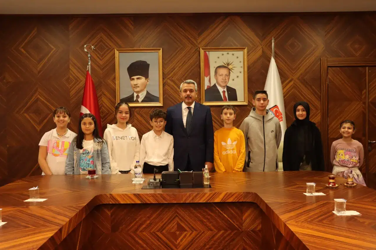 Rize Kent Konseyi Çocuk Meclisi’nden Vali Baydaş’a ziyaret