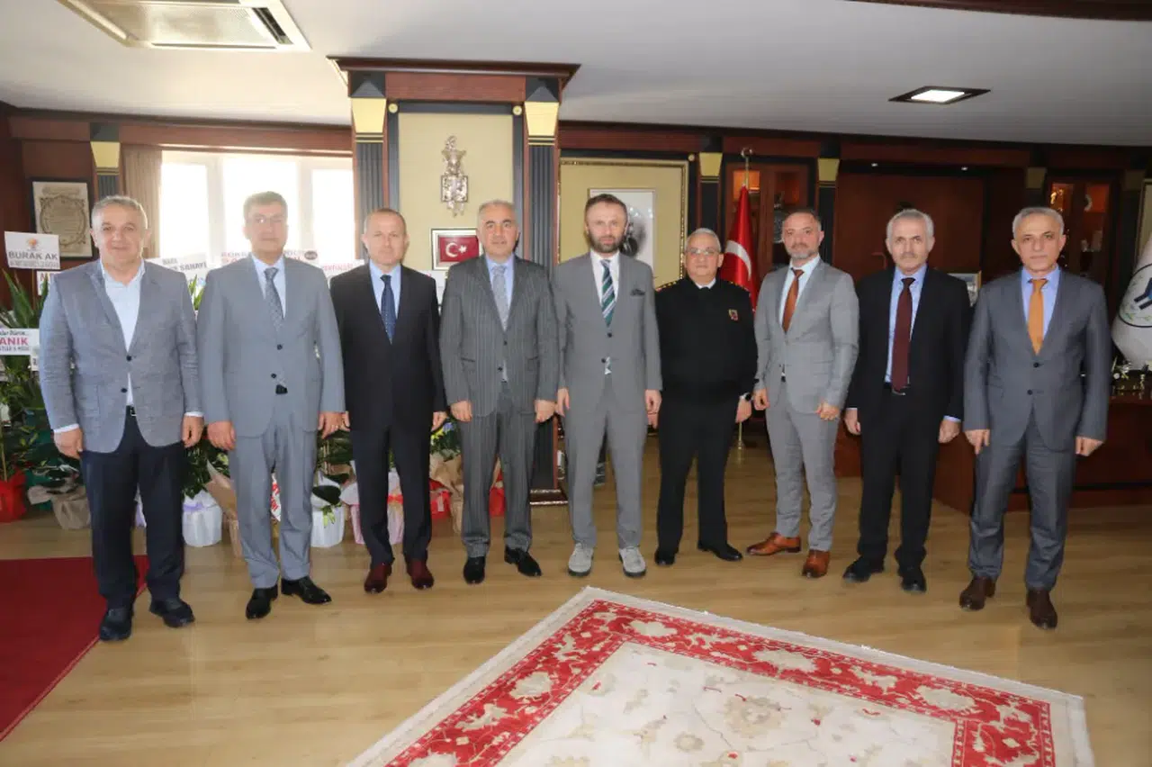 Rahmi Metin'e tebrik ziyaretleri devam ediyor