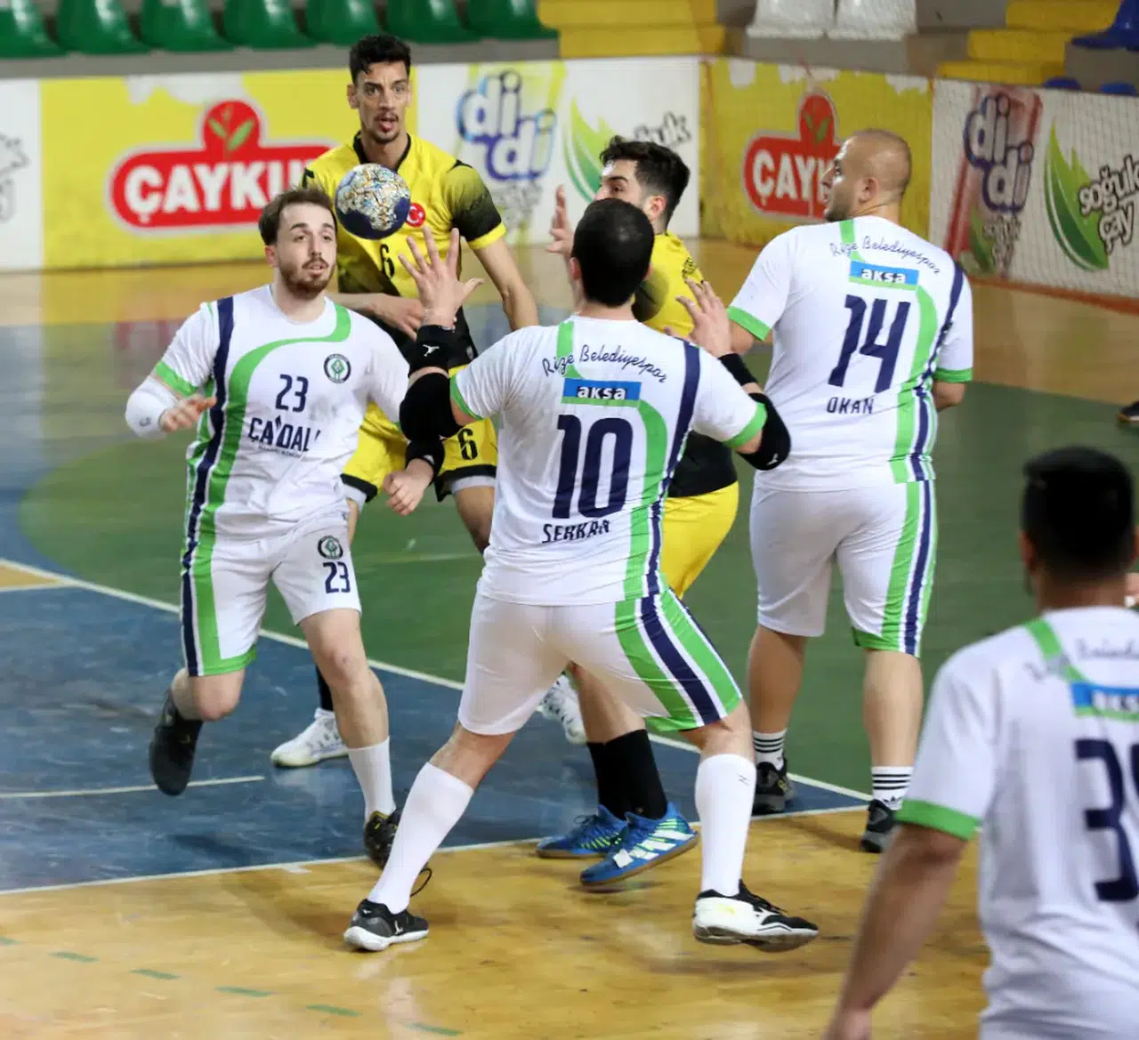 Rize Belediyespor evinde mağlup evinde mağlup