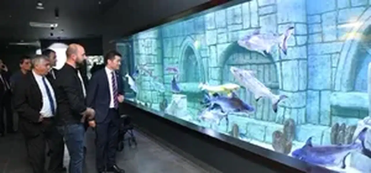 Ortahisar Belediye Başkanı Kaya, Tünel Akvaryum ve Kuş Parkı'nı inceledi