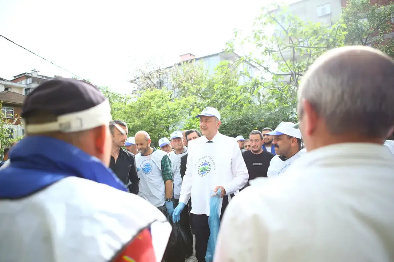 Ardeşen'de gönüllü temizlik etkinliği