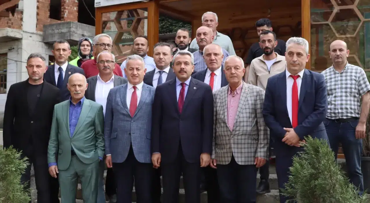 Vali Baydaş Salarha'da ziyaretlerde bulundu