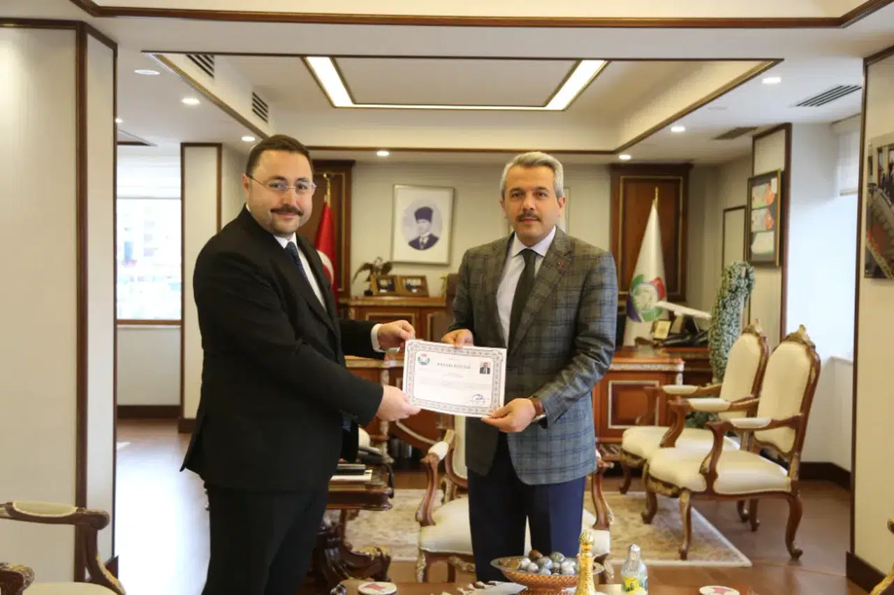 Vali Baydaş KYK'ya atanan Uzun'a başarılar diledi