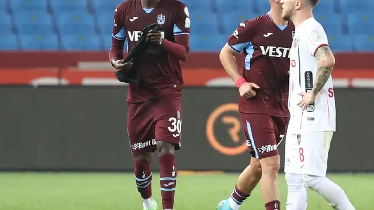 Onuachu atıyor, Trabzonspor kazanıyor
