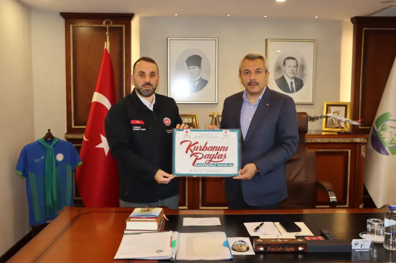 Vali Baydaş'dan anlamlı hareket