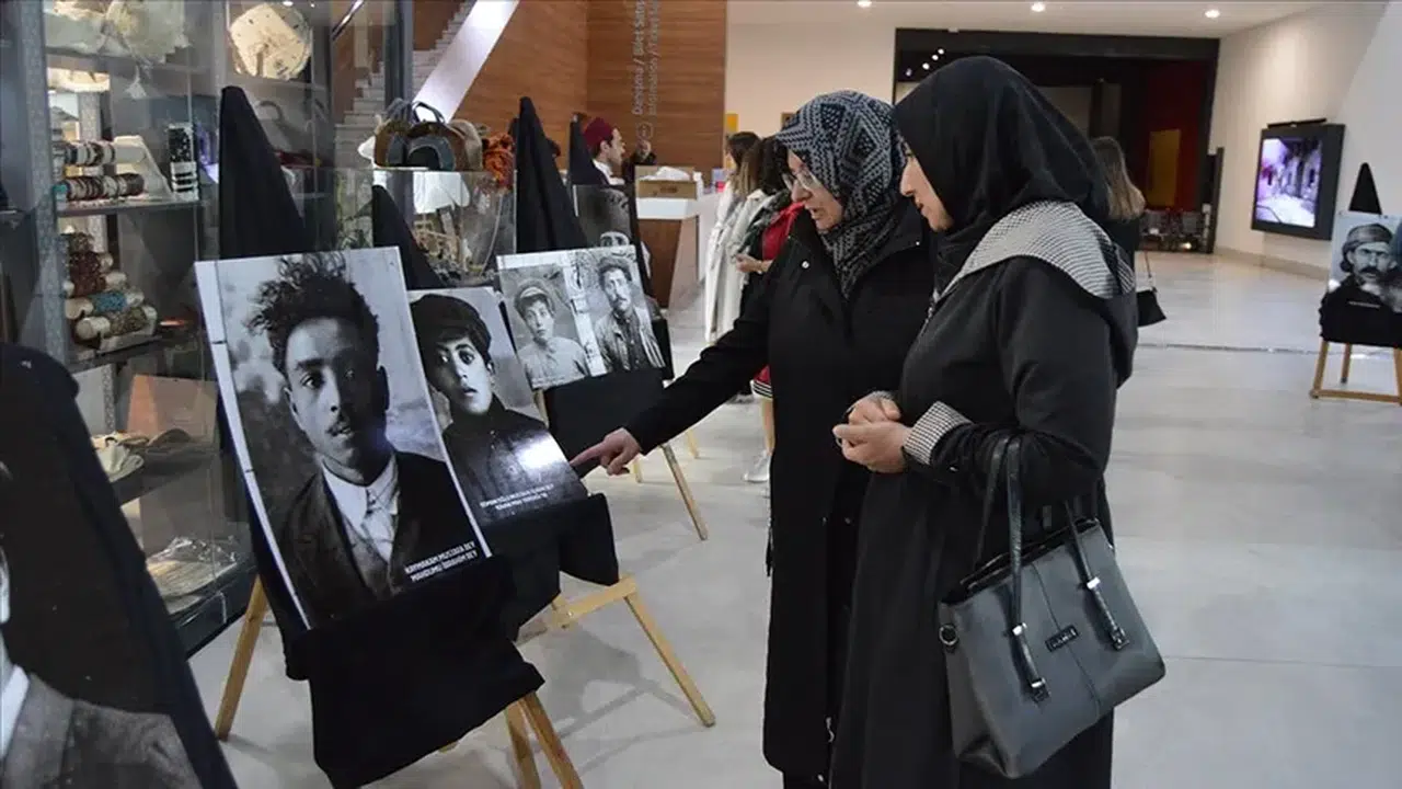 Erzurum Müzesinde 1923-1929 yıllarında yaşamış kişilerin tapu portreleri sergi oldu