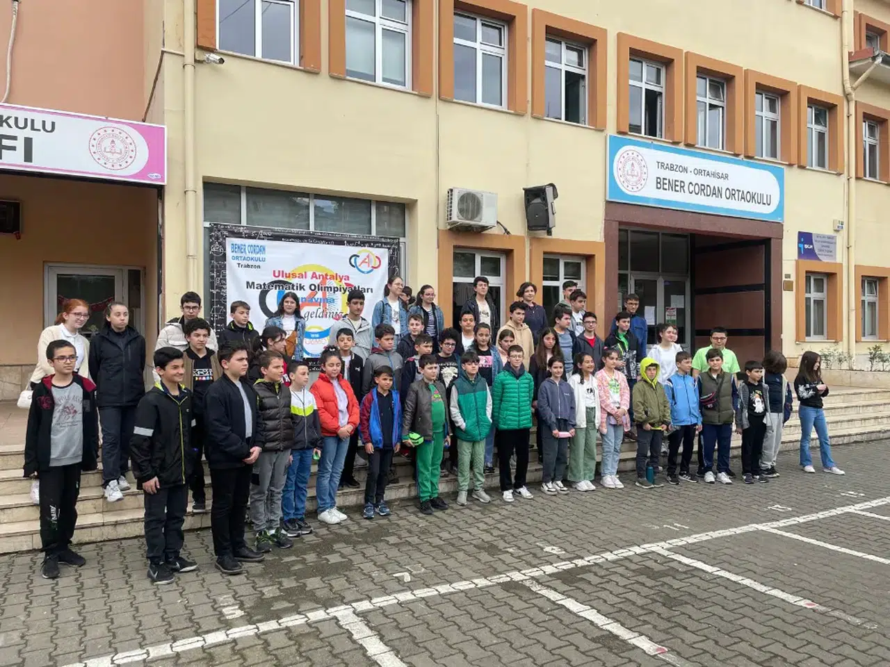Rize'deki öğrenciler Ulusal Antalya Matematik Olimpiyatı sınavlarına katıldı