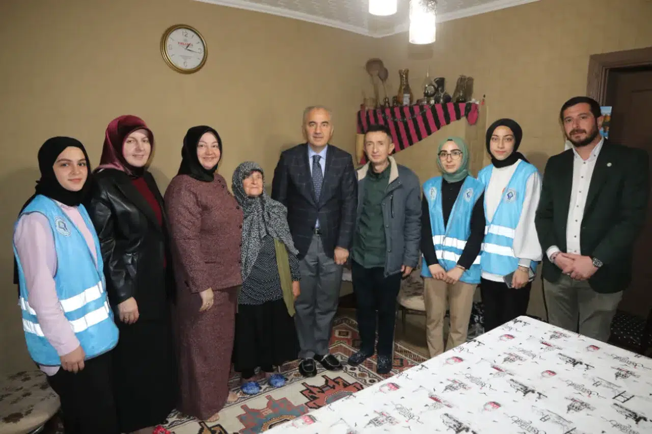 Başkan Rahmi Metin şehit ailelerini ziyaret etti