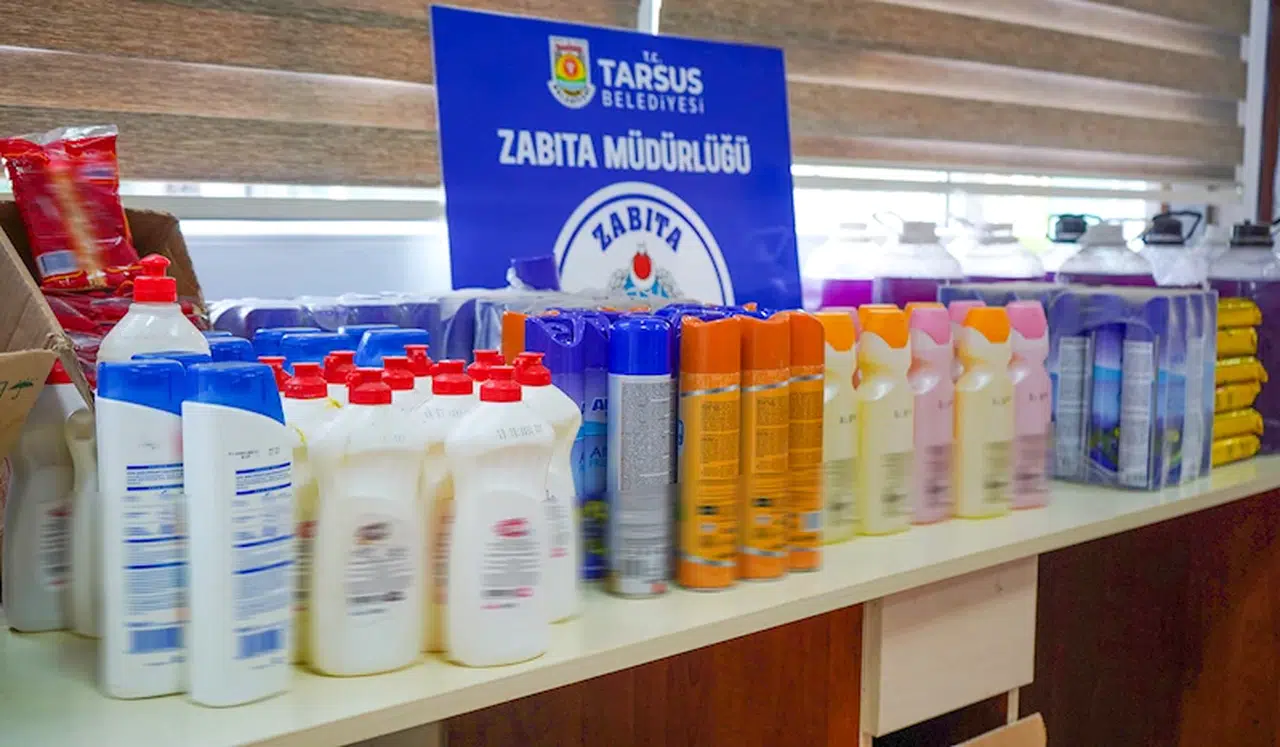 Tarsus’ta tarihi geçmiş ürünler imha edildi