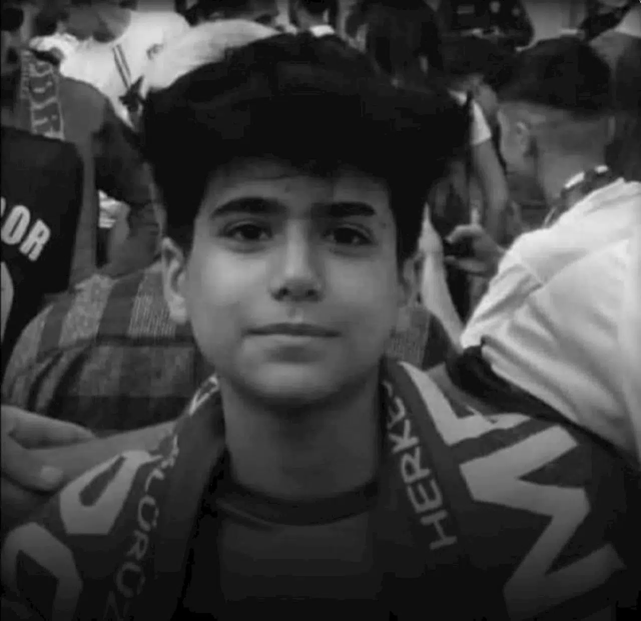 Kupa töreni sonrası evine giderken otomobilin çarptığı Yusuf öldü; kaza kamerada