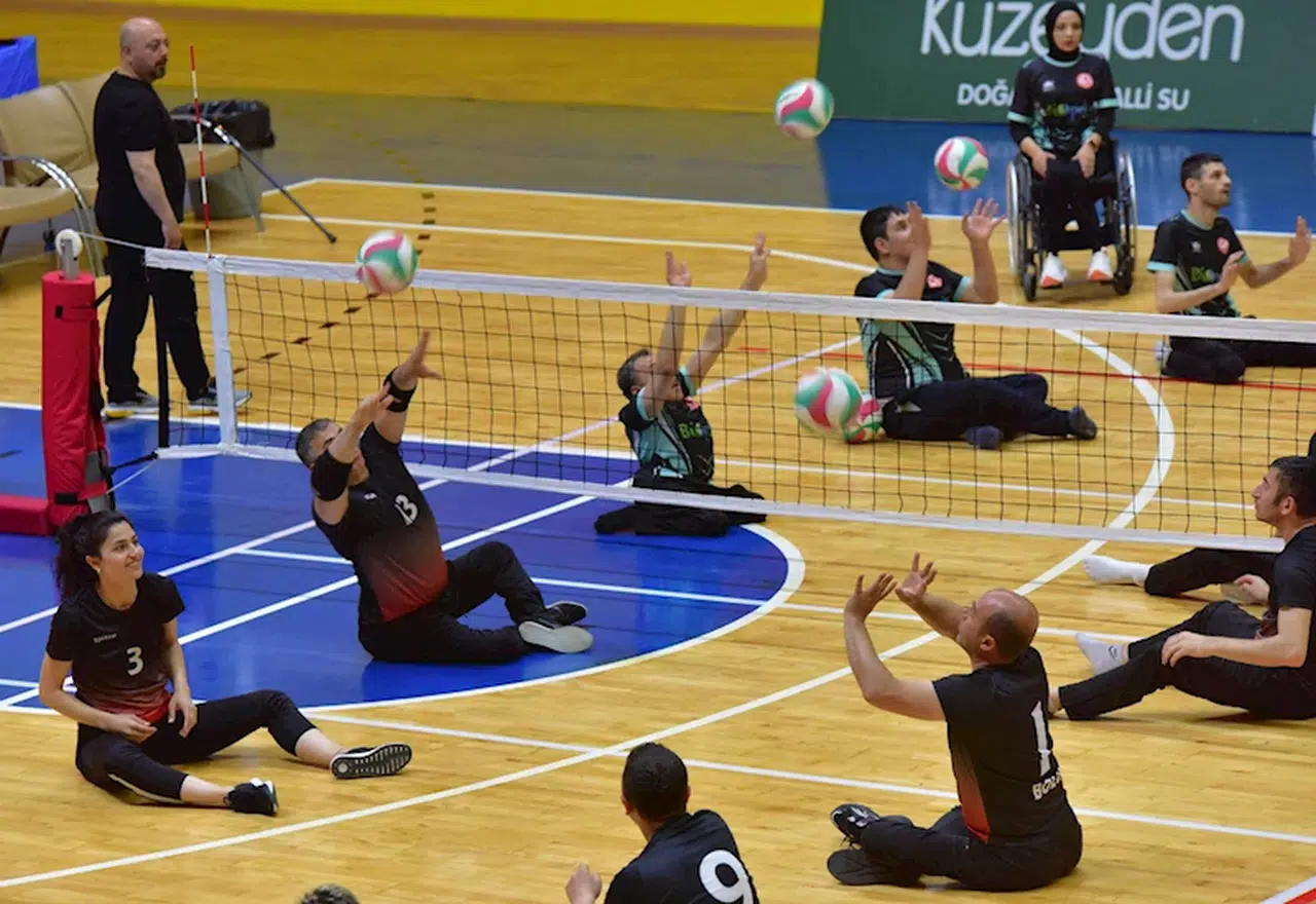 Oturarak Voleybol 1. Lig Türkiye final müsabakaları Osmaniye’de başladı