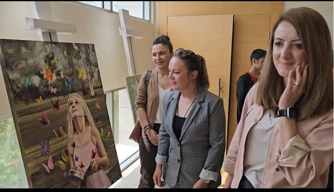 Çorum'da özel çocuklardan resim sergisi