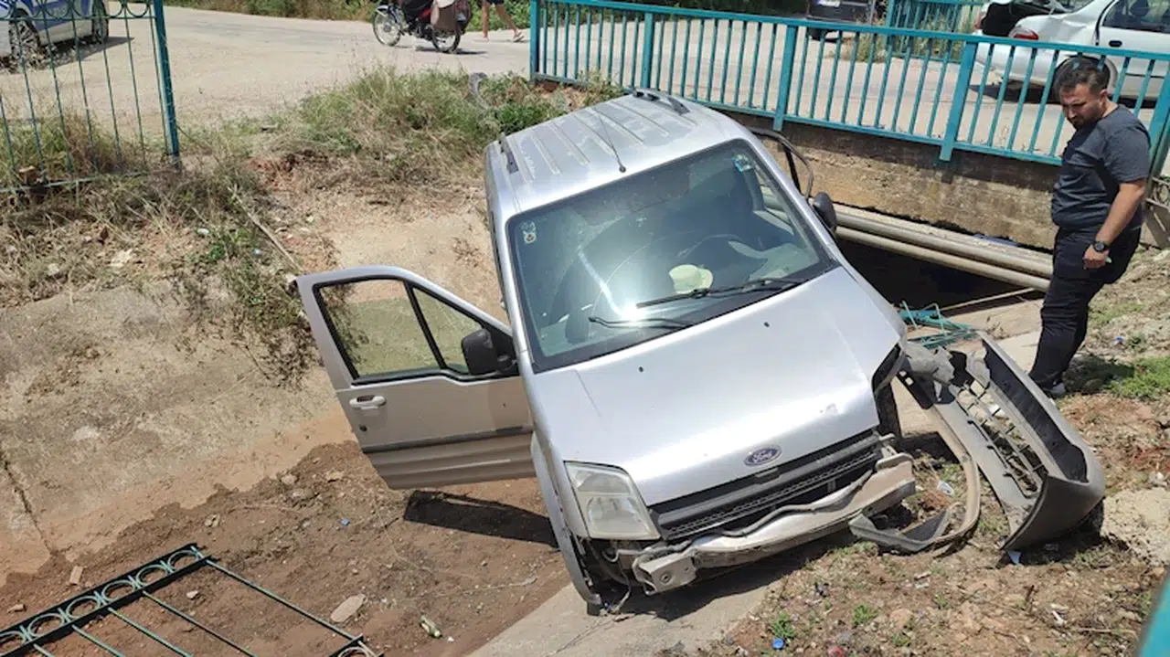 Kozan'da trafik kazası; 2’si çocuk 5 yaralı