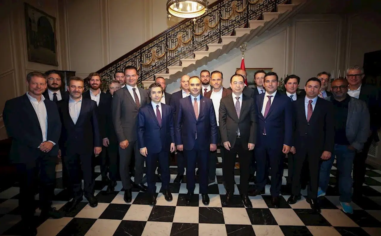 Bakan Kacır: Türkiye'ye yatırımlar hızlanacak