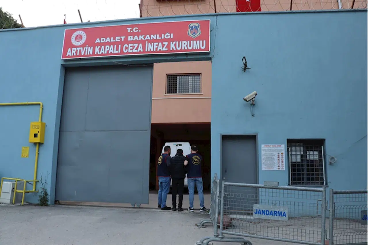 Mersin'de 6 yıl önce işlenen cinayetin firari hükümlüsü Artvin'de yakalandı 