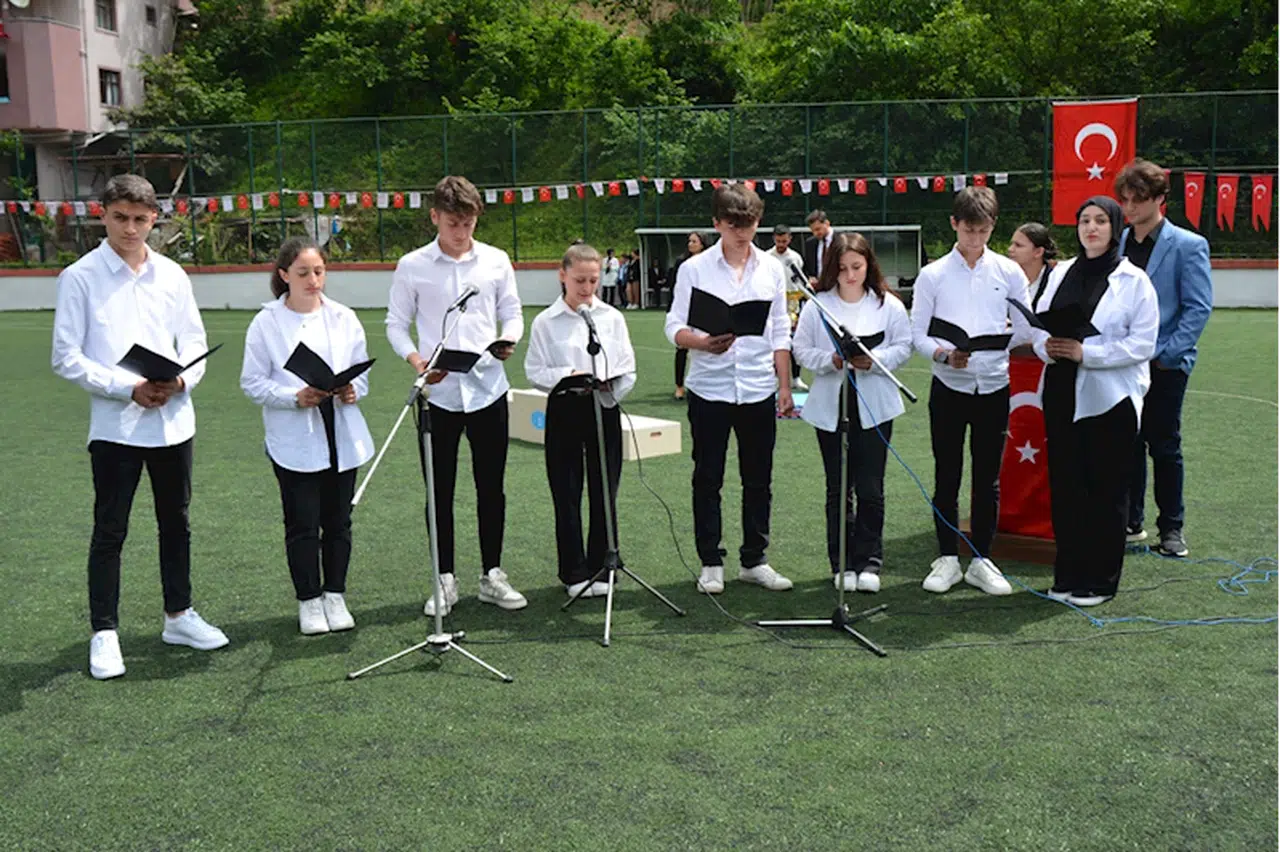 Çaykara'da 19 Mayıs Atatürk'ü Anma Gençlik ve Spor Bayramı kutlandı