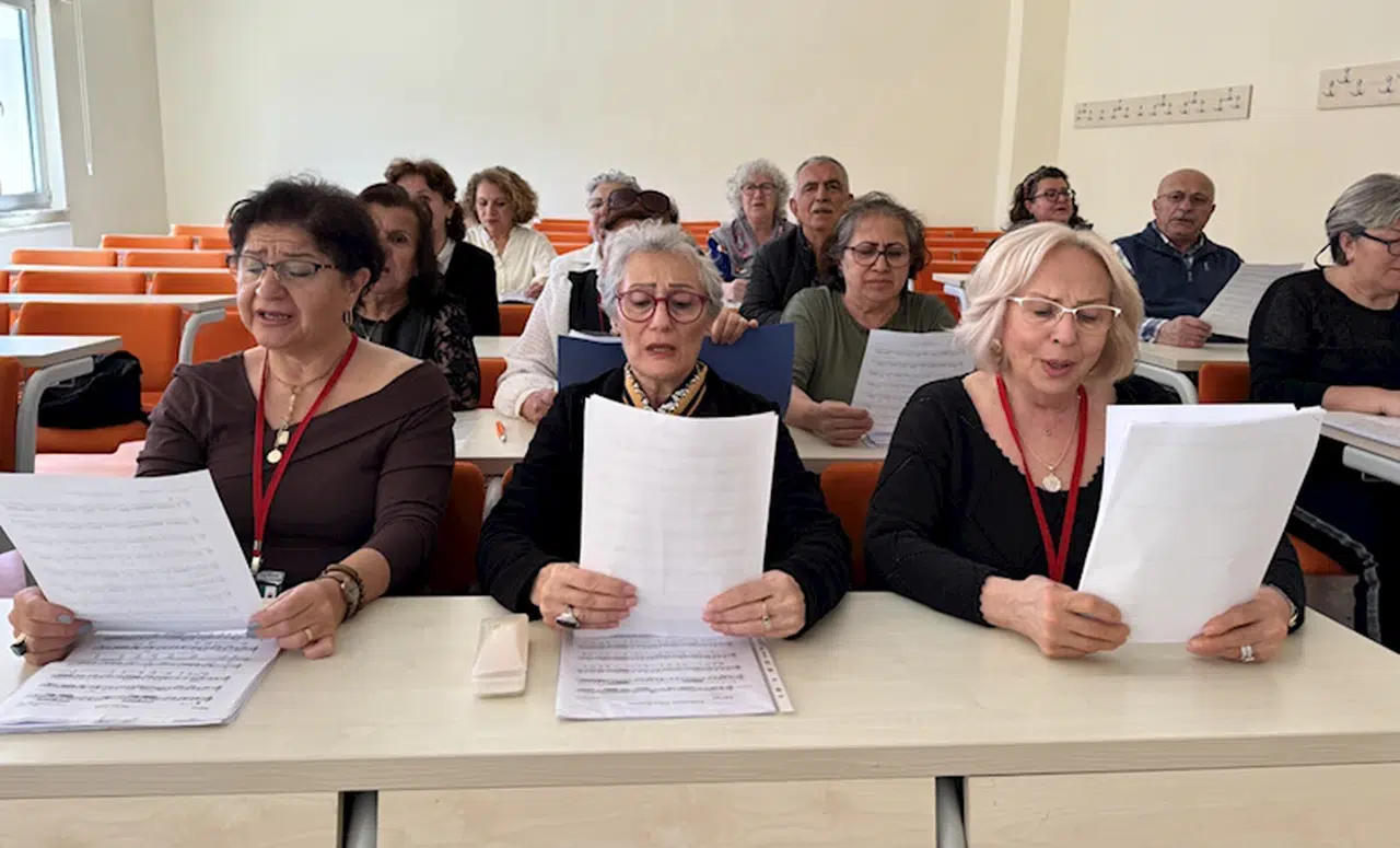 Sinop'ta 60 yaş üzeri "kıdemli üniversiteliler" kep atmaya hazırlanıyor 