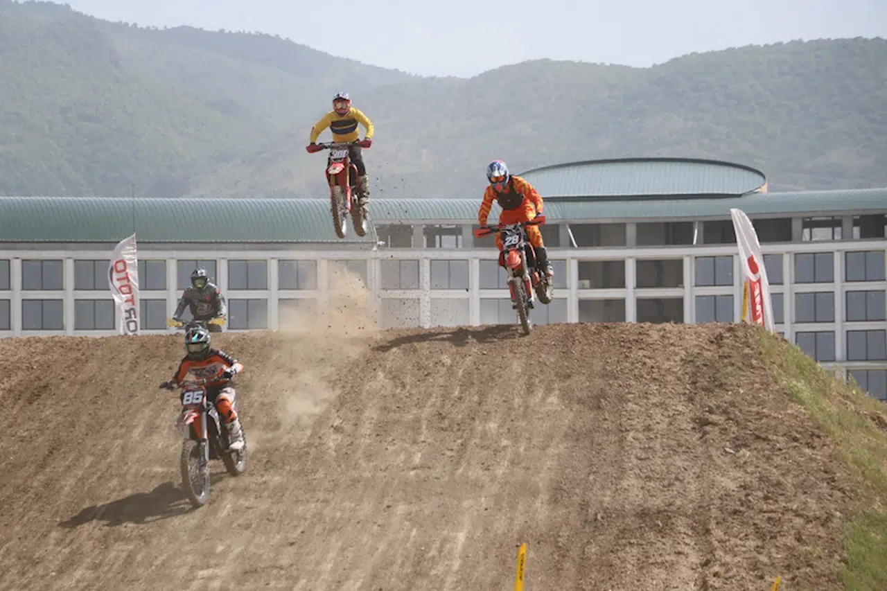 Gençlik Haftası'na özel motokros şampiyonası