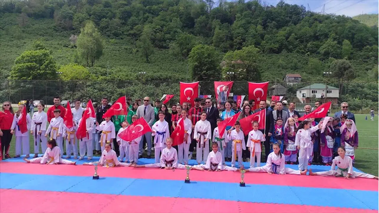 Giresun'da 19 Mayıs Atatürk'ü Anma, Gençlik ve Spor Bayramı kutlanıyor