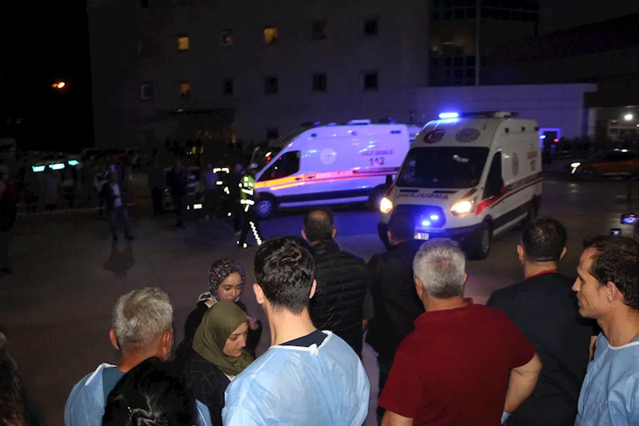 Tokat'ta jandarmanın ihbar üzerine gittiği bağ bahçesinde patlama; 5'i asker 7 yaralı (2)