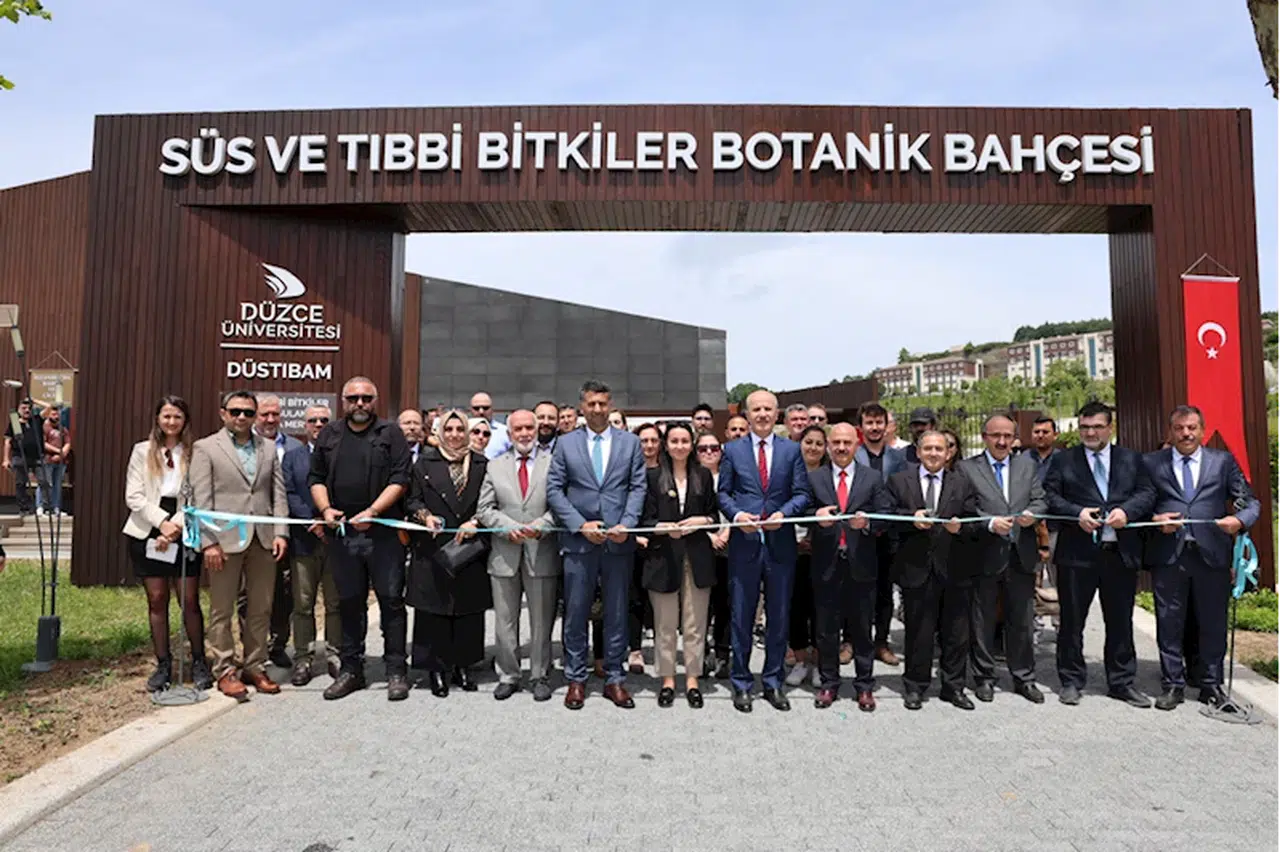 YÖK Başkanı Özvar, Düzce Üniversitesinde açılış ve toplantılara katıldı 