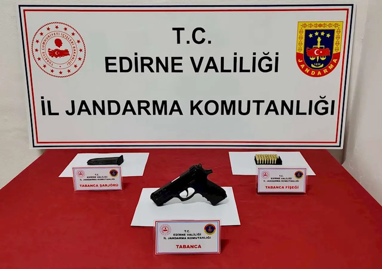 Edirne’de ruhsatsız tabanca ve mermi ele geçirildi 