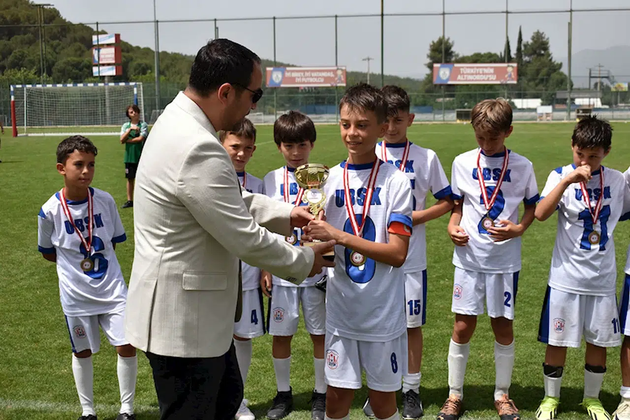 Altınordu-TSYD Turnuvası şenlik gibi geçti