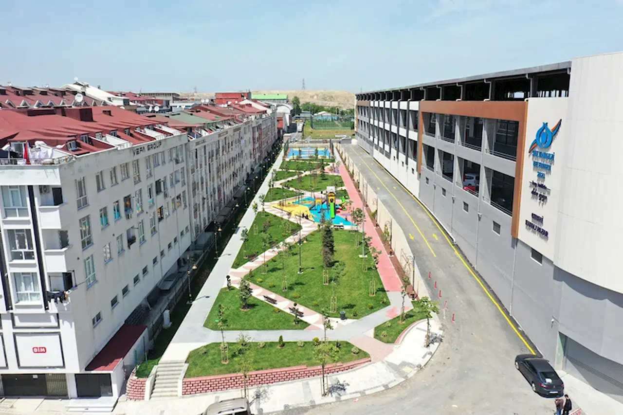 Sultangazi Belediyesi'nden Cebeci Mahallesi'ne yeni park ve yeşil alan