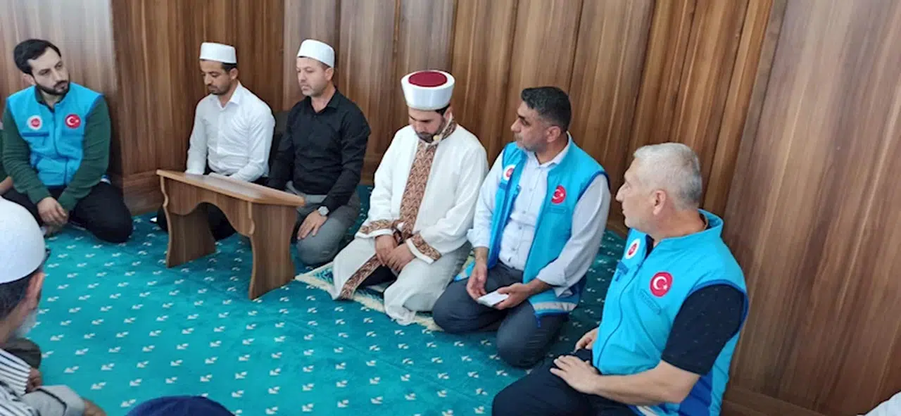 İskenderun'da hacı adayları uğurlandı