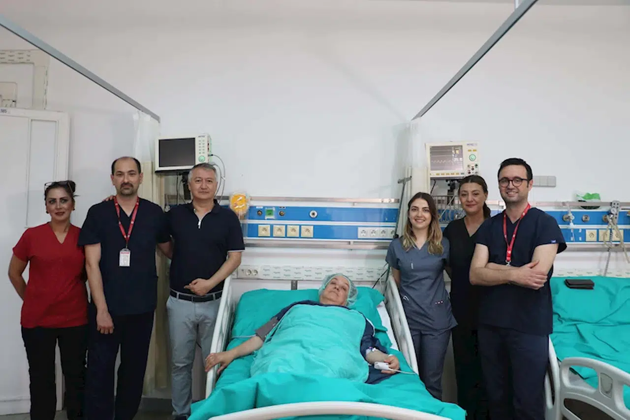 2 ameliyat oldu, geçmeyen ağrılarından 'ağrı pili' ile kurtuldu