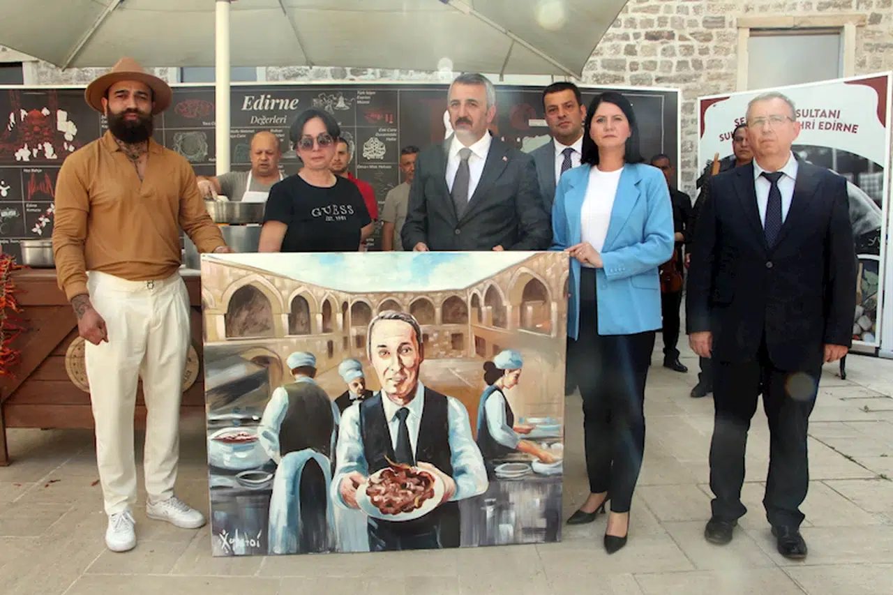 Edirne'nin turizm elçisi Dinar, yağlı boya resim ve ciğerle anıldı