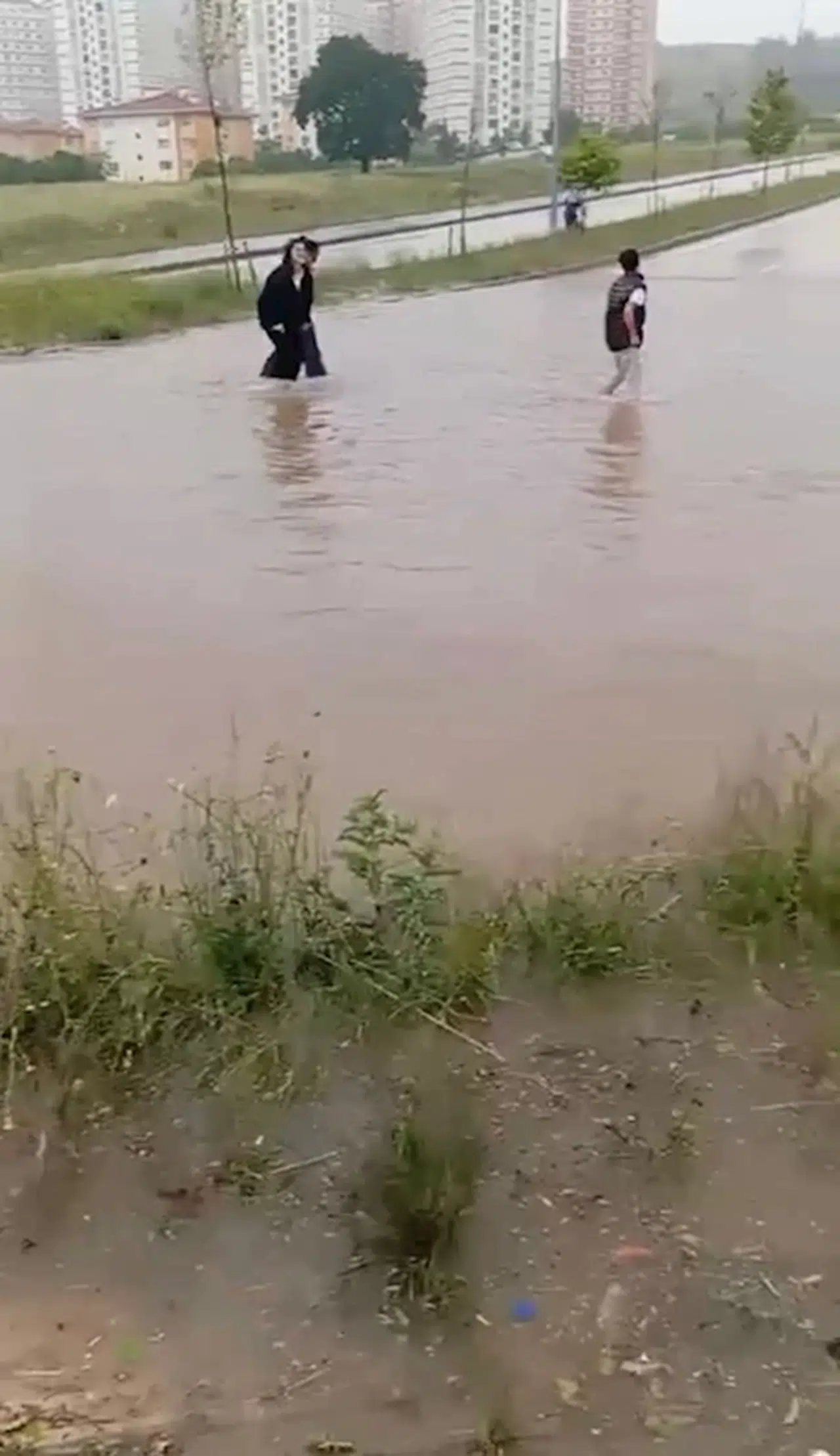 Bursa'da dolu yağdı (2)