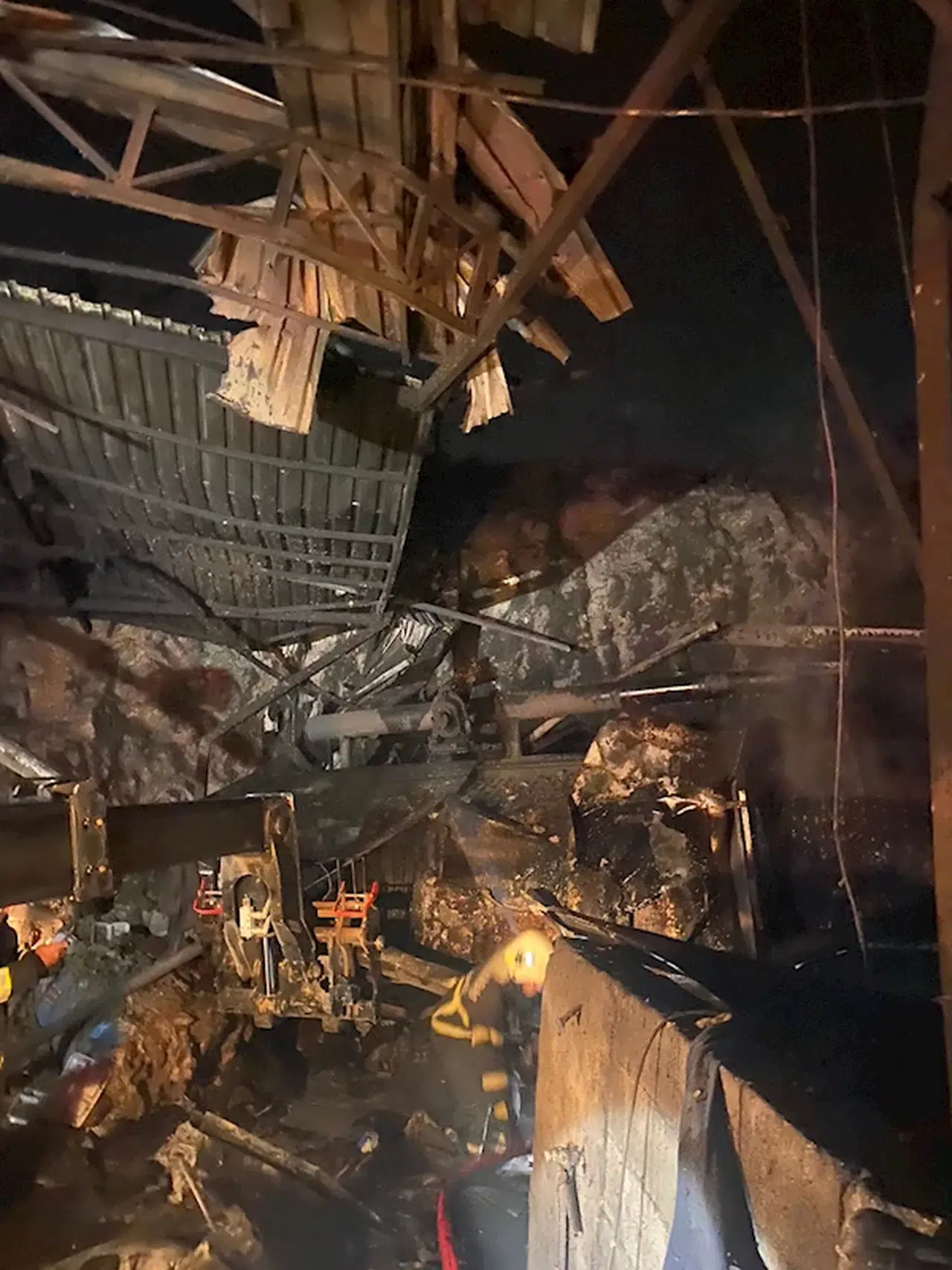 Kahramanmaraş'ta boya fabrikasında buhar kazanı patladı; 3 ağır yaralı