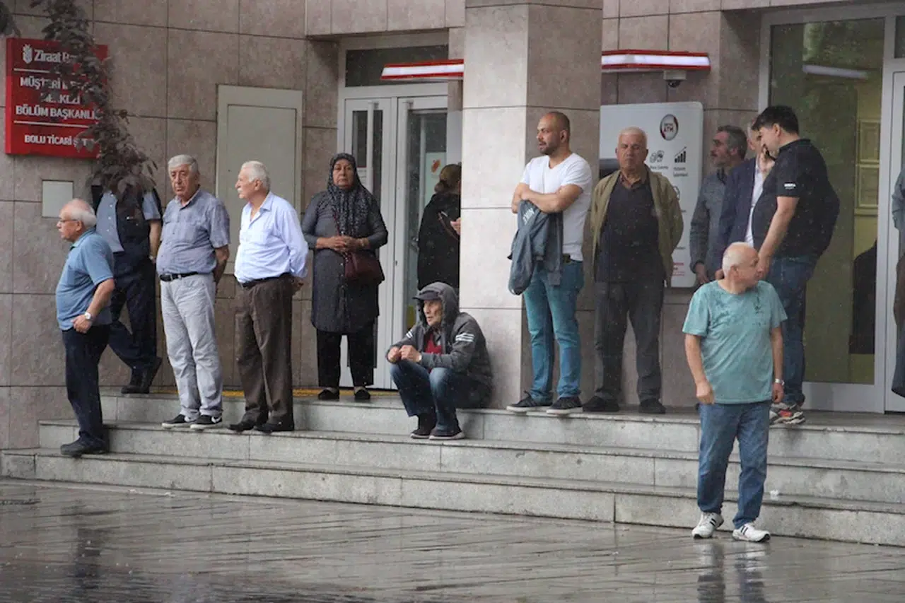 Bolu’da aniden bastıran sağanak, hazırlıksız yakaladı 