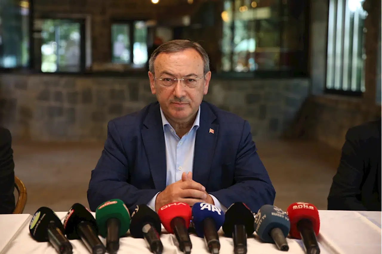 ÇAYKUR'un birinci sürgün yaş çay alımları devam ediyor