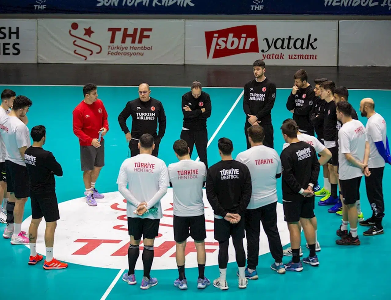 A Milli Erkek Hentbol Takımı'nın Ankara kamp kadrosu belli oldu