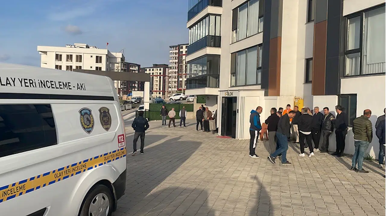 Samsun'da bir kadın evinde bıçakla öldürülmüş bulundu