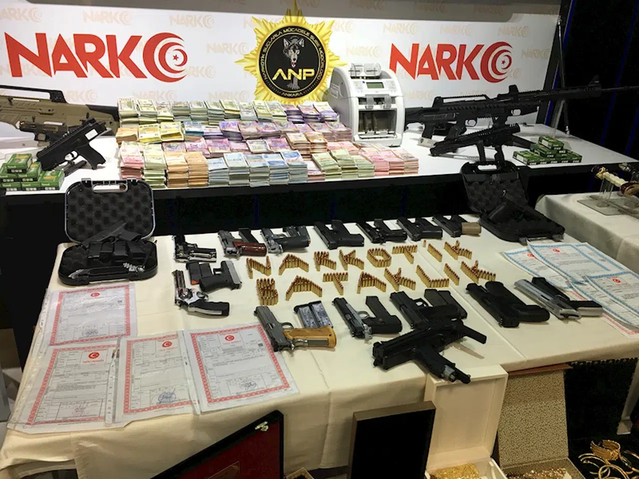 'Bataklık' davasında 73 sanıktan 72'sine