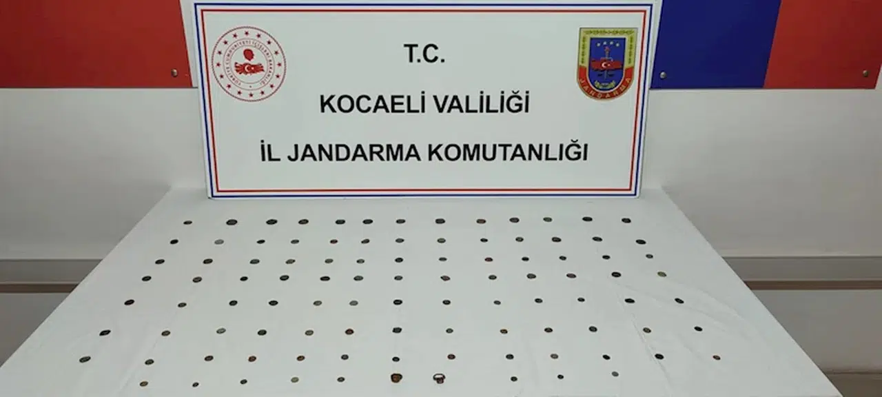 Roma ve Bizans dönemine ait 99 sikke ve 2 yüzük ele geçirildi