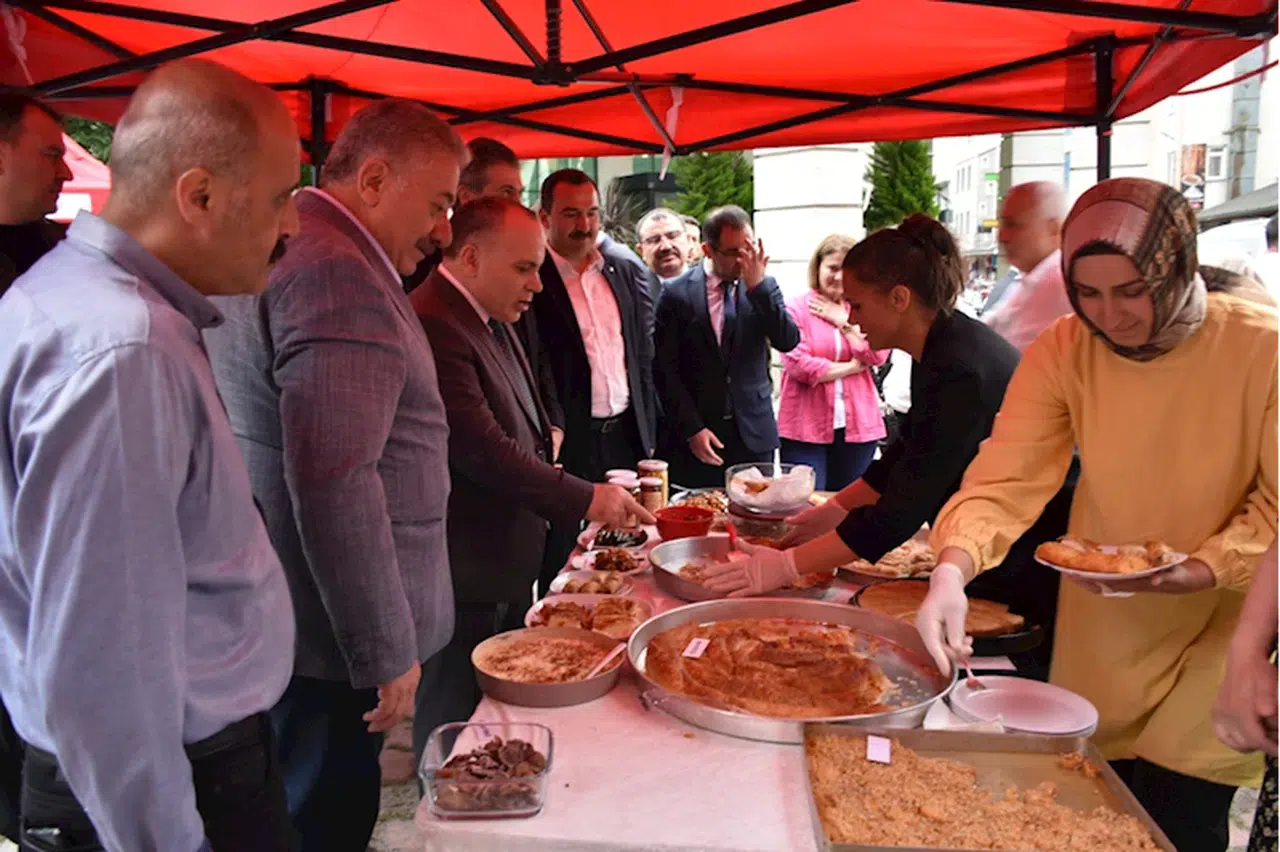 Artvin'e özgü lezzetler "Türk Mutfağı Haftası" kapsamında tanıtıldı