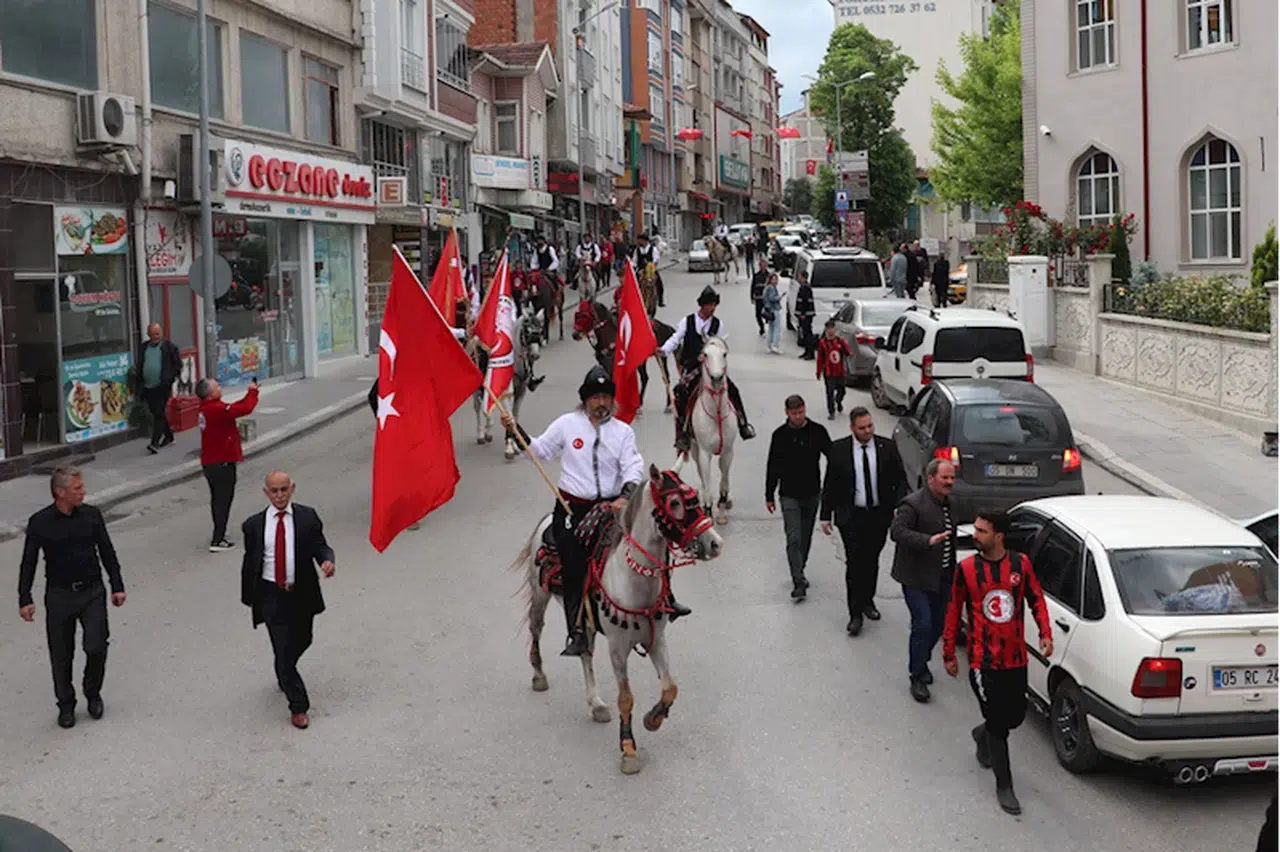 Havza'da atlı sporlar gösterisi yapıldı