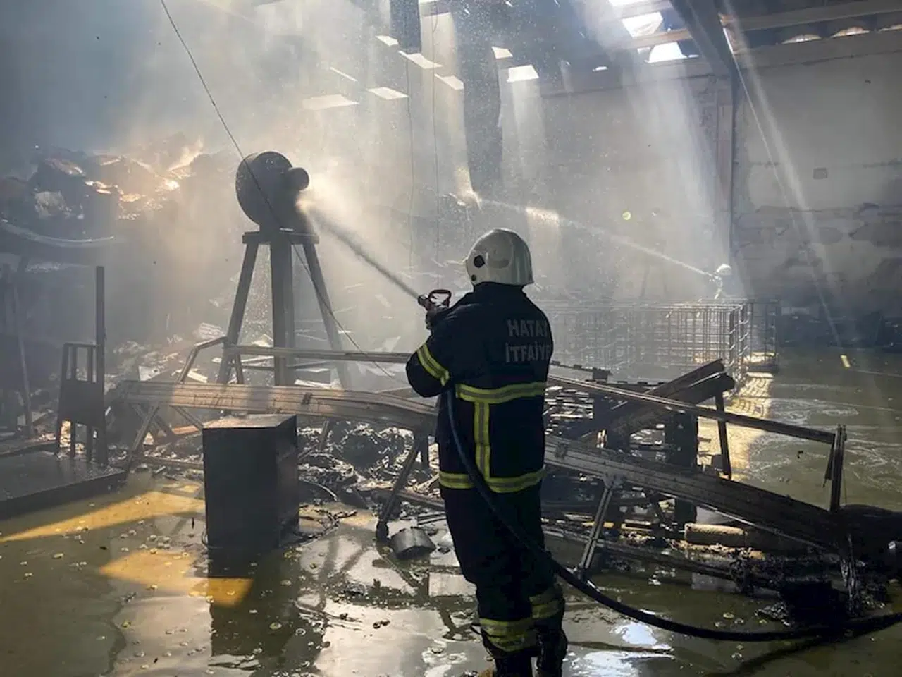 Hatay'da zeytinyağı fabrikasında yangın