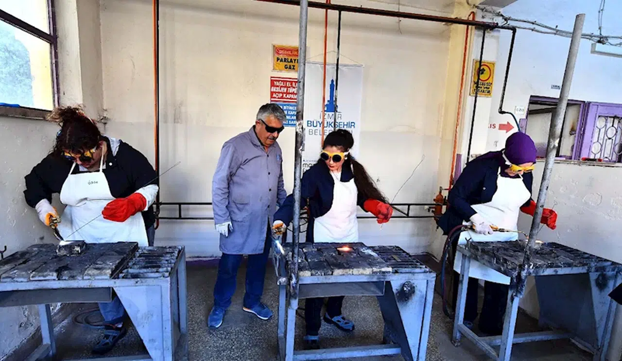 Oksijen Kaynakçılığı Kursu'nda kadınlar tezgah başına geçti