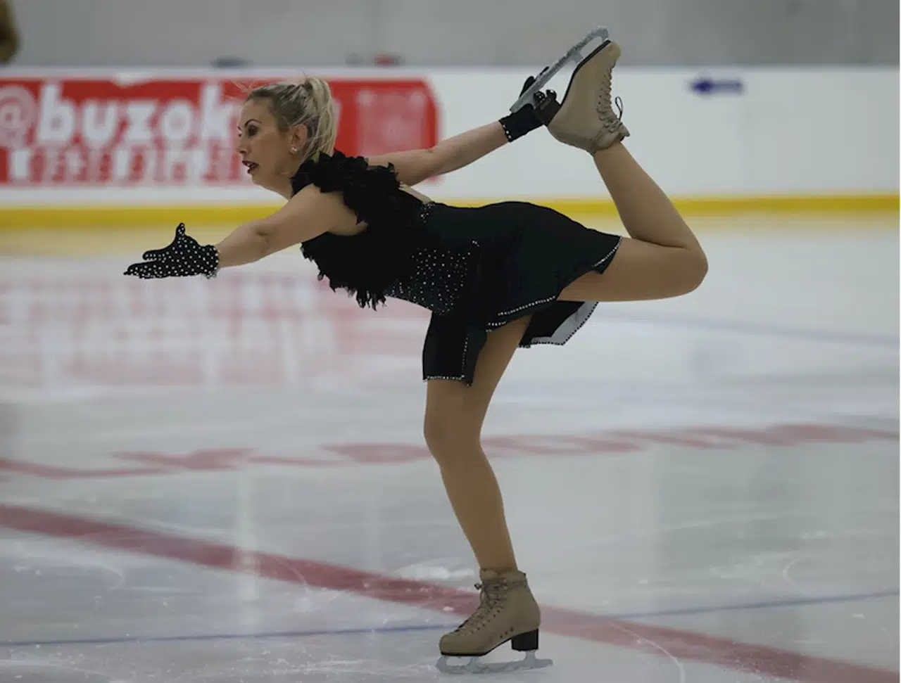 Artistik Buz Pateni ve Senkronize Buz Pateni yarışmaları Samsun'da sona erdi