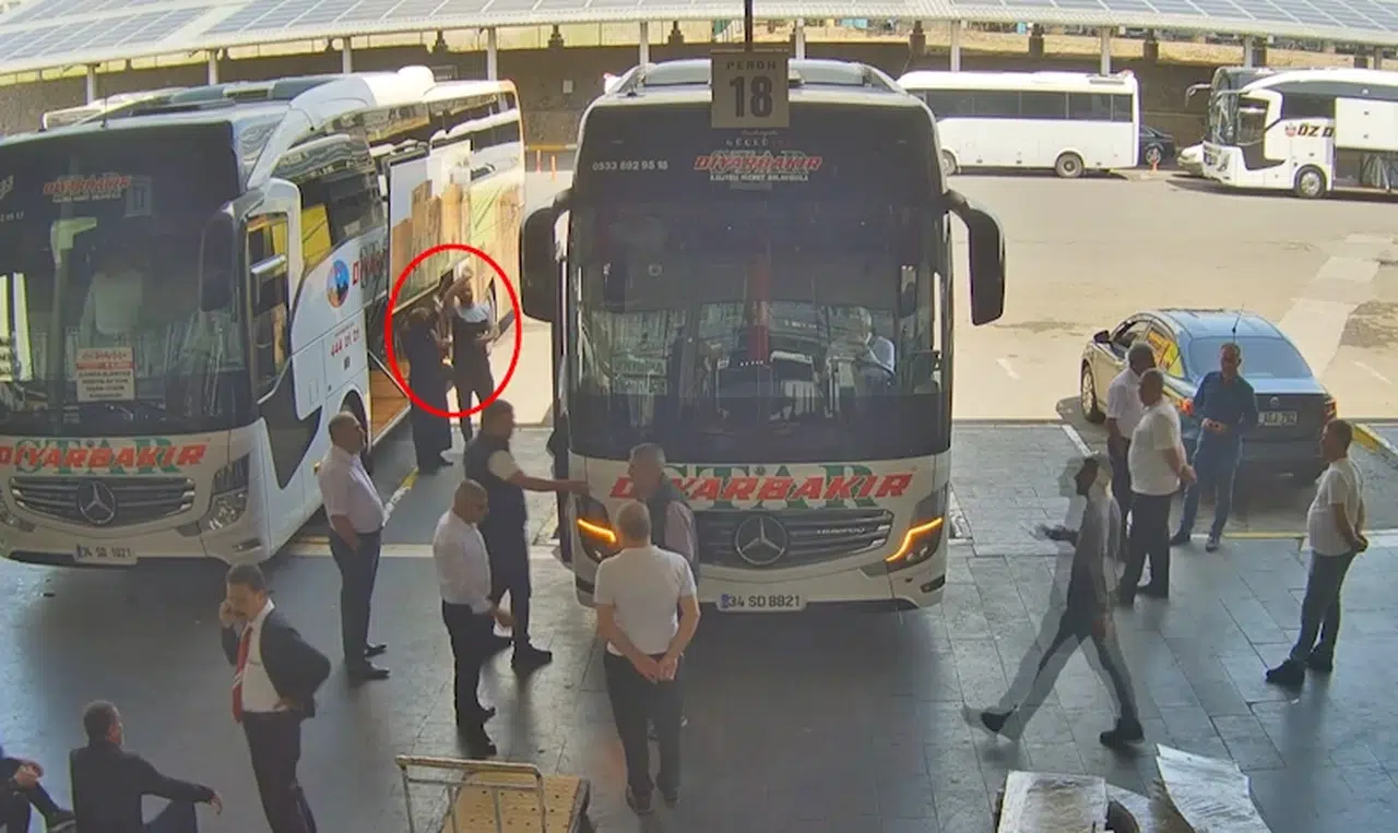 Mersin'deki kazada ölen 10 kişinin kimlikleri belli oldu, şoför gözaltında (4)