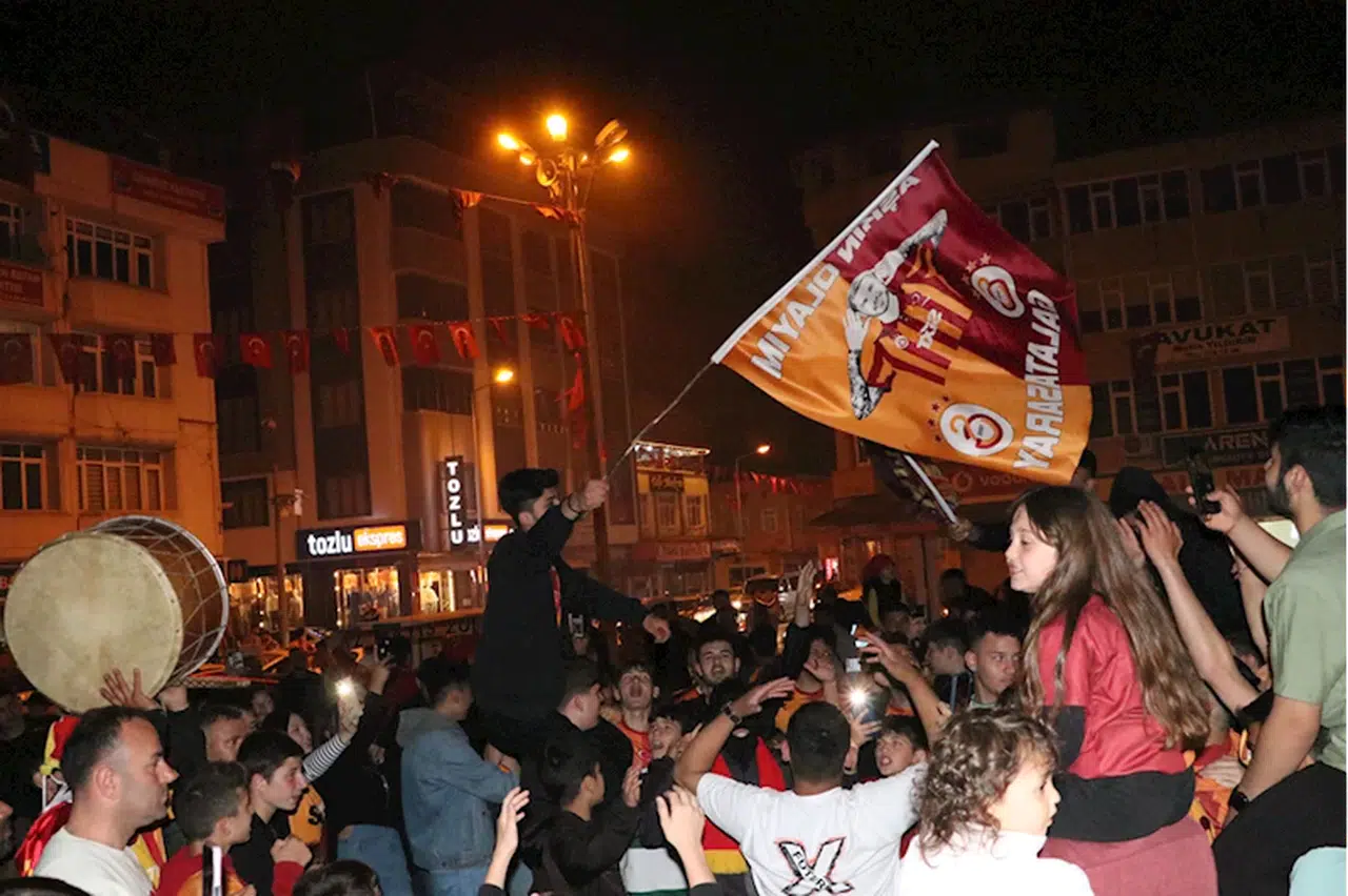 Galatasaray'ın şampiyonluğu Havza'da kutlandı