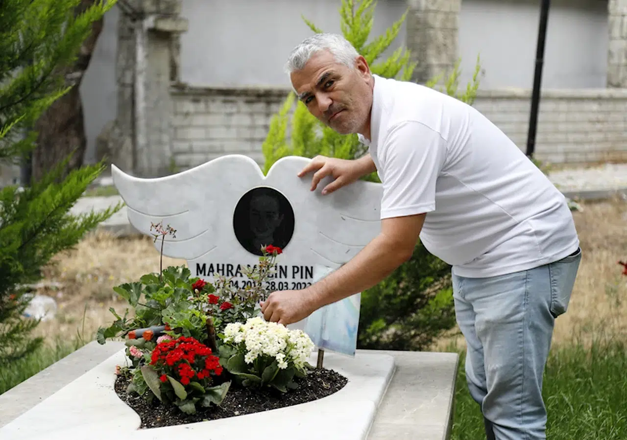 Sokak köpeğinden kaçarken kazada ölen Mahra'nın babası: 26 aydır yaşadığımız acı dinmedi