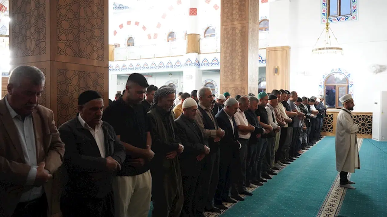 İsrail'in saldırısı sonucu ölenler için Şırnak’ta gıyabi cenaze namazı kılındı