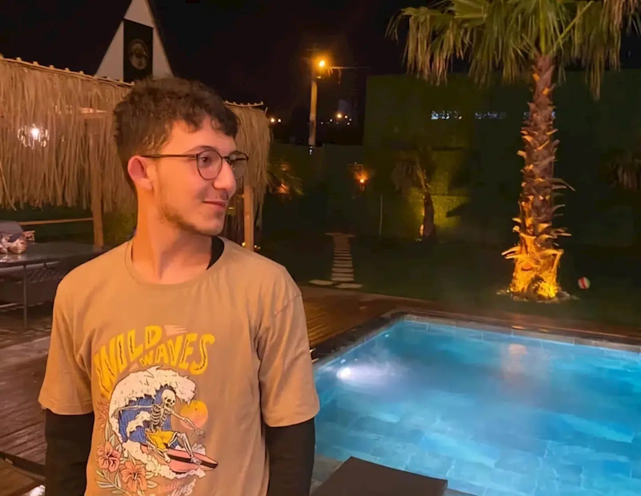 Sakarya'da denizde kaybolan üniversite öğrencisi Burak, aranıyor