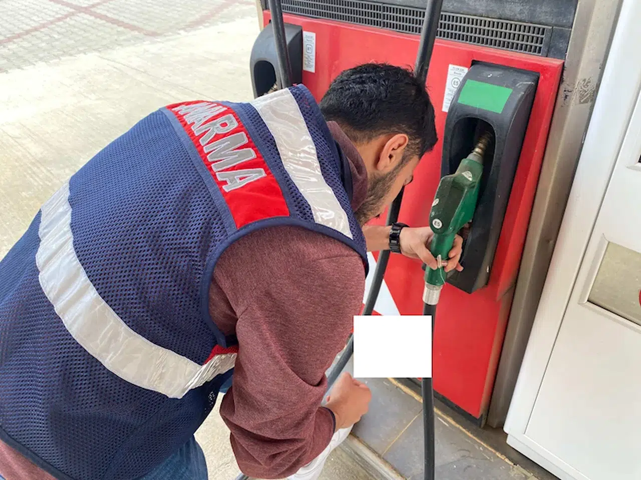 Edirne’de denetlenen 6 akaryakıt istasyonu mühürlendi, 3’üne ihtar verildi 